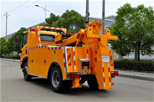 北塘高速路拖车费