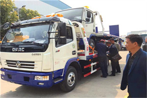 北塘汽车道路救援拖车价格